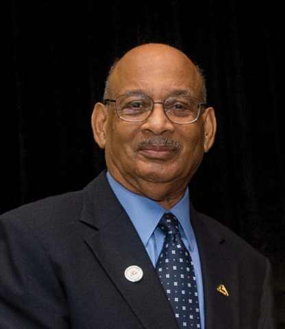 Dr. Nathaniel Quick headshot